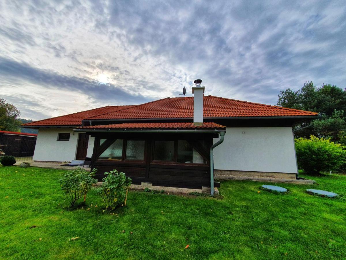 Domek Cisarsky Villa Sluknov Bagian luar foto